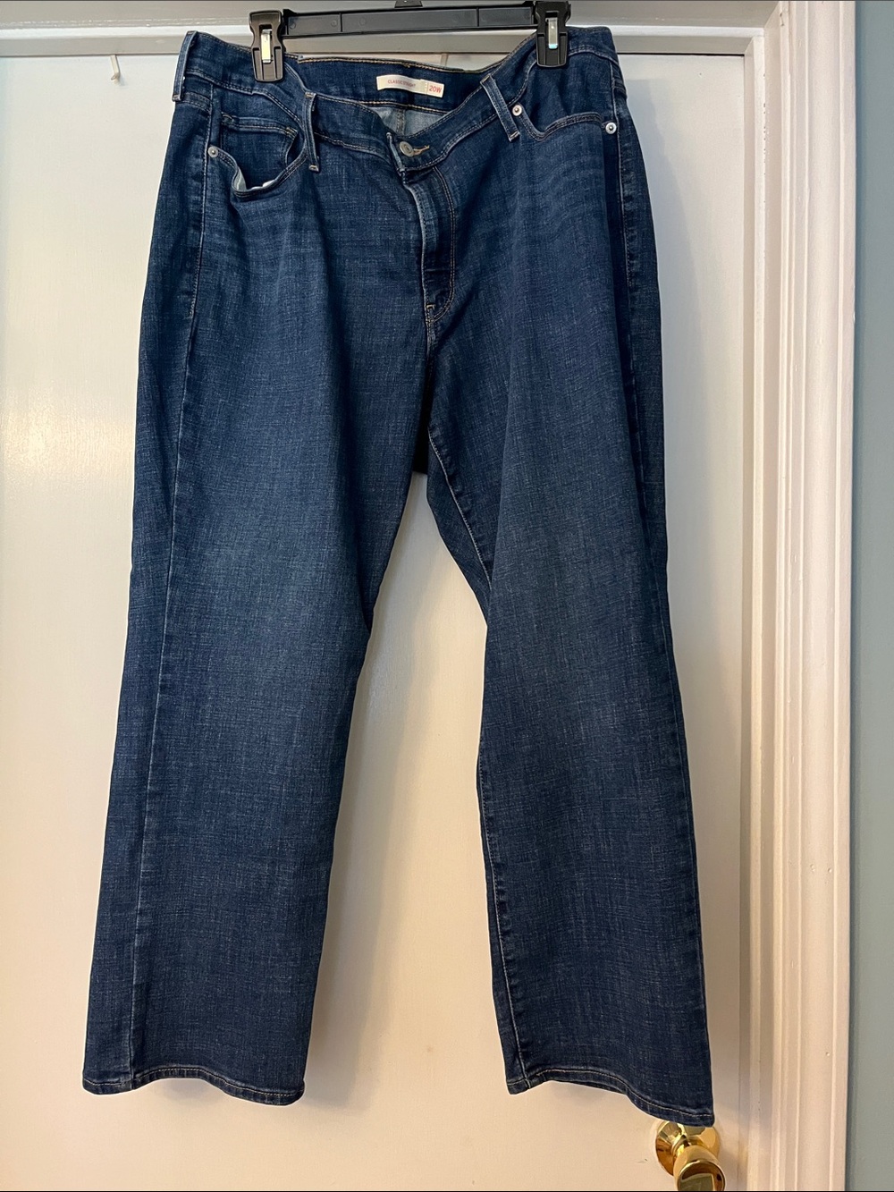 Levi's Women's Straight Leg Jeans in Dark Blue Denim